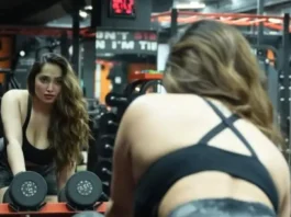 Aditi Mistry flaunts her curvy body in Gym